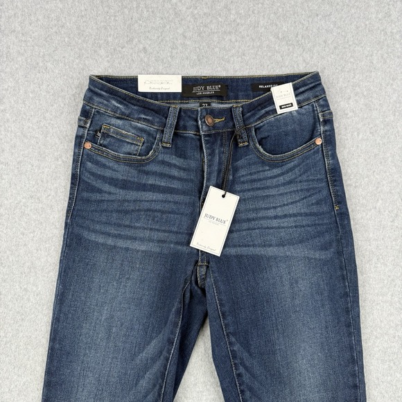 Judy Blue Jeans Womens 27 Medium Wash Relaxed Fit Stretch Comfort Denim NEW - Picture 2 of 16
